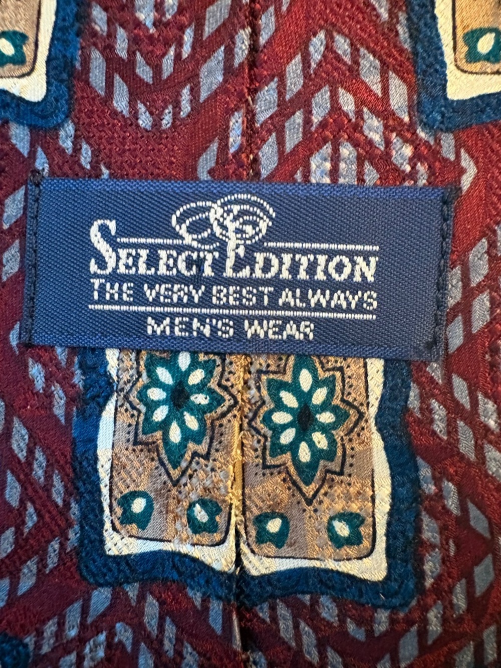 Vintage Select Edition 100% Silk Geometric Medallion Necktie — Burgundy & Teal